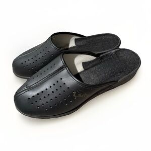 Lady Black Slip-On Clogs EU 38 (US 7–7.5) | Comfort Work Mule Shoes